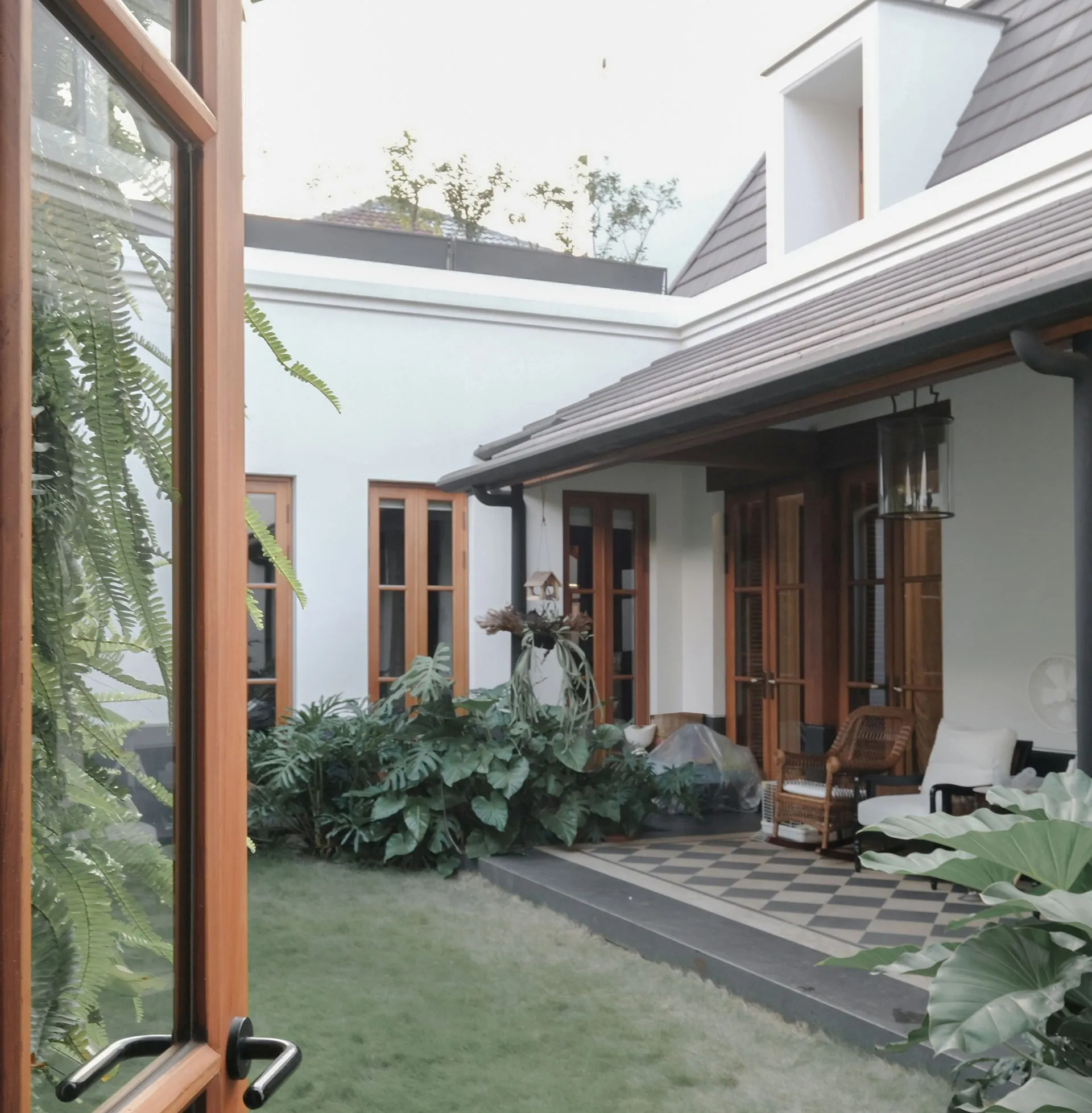 Cowema Studio - Juara 1