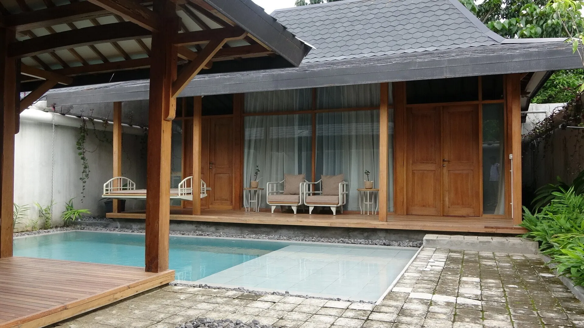 Ayom Java Village - TimTiga - Juara 2